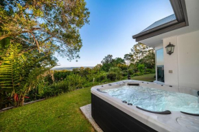 Ninderry Manor-Spectacular Hinterland retreat